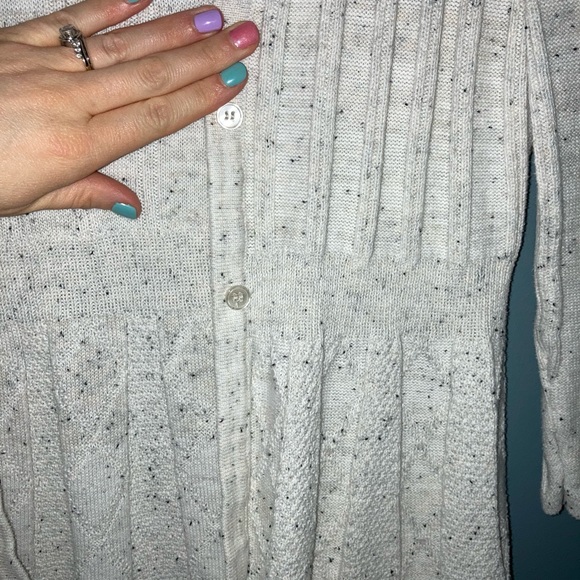 Cardigan - Picture 3 of 4